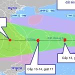 Bão Noru giật cấp 16 tạo sóng cao 9-11m, di chuyển nhanh vào Trung Bộ
