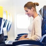 Những điều cần biết về việc sử dụng thiết bị điện tử trên máy bay