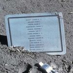 Cách đặc biệt để NASA tưởng niệm các phi hành gia đã khuất trên Mặt Trăng