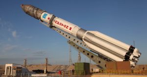 Nga tìm cách cạnh tranh với tên lửa tái sử dụng của Elon Musk