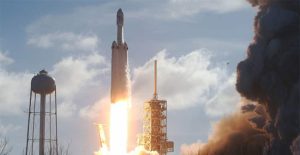 SpaceX phóng tên lửa đẩy Falcon 9 mạnh nhất từ trước tới nay