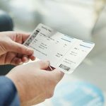 Vì sao bạn nên giữ lại thẻ lên máy bay?