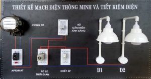 Học sinh chế tạo mạch điện thông minh tự động bật tắt đèn theo ánh sáng
