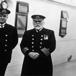 Bán đấu giá chiếc gương có thể cất giữ “hồn ma” thuyền trưởng tàu Titanic