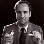 14/11/1967 – Tia laser đầu tiên trên thế giới đượ đăng ký bằng sáng chế