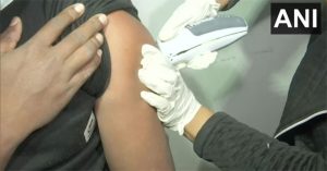 Ấn Độ đưa vào sử dụng vaccine ngừa Covid-19 công nghệ DNA đầu tiên trên thế giới