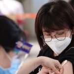 Nguyên nhân nhiều người mắc Covid-19 dù đã tiêm vaccine