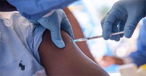 Phát hiện “lá chắn” chống virus Ebola trong tế bào người