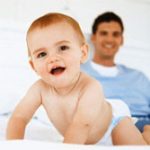 Trẻ sinh vào mùa Đông – Xuân nhanh biết bò hơn