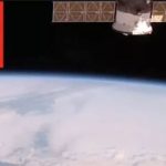 Phát hiện UFO bên ngoài Trạm vũ trụ quốc tế ISS