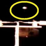 Video: Chớp sáng nghi phi thuyền người ngoài hành tinh gần trạm ISS