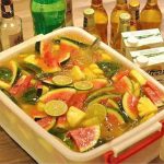 Tại sao uống chung bia và rượu dễ say?