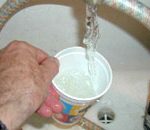67 năm chỉ uống nước vẫn sống khoẻ