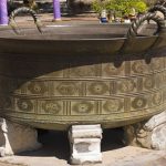 Bí ẩn những chiếc vạc đồng tinh xảo thời chúa Nguyễn