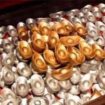 10 vạn lượng vàng tương đương 500kg, người xưa lấy đâu ra nhiều vàng mà ban thưởng vậy?