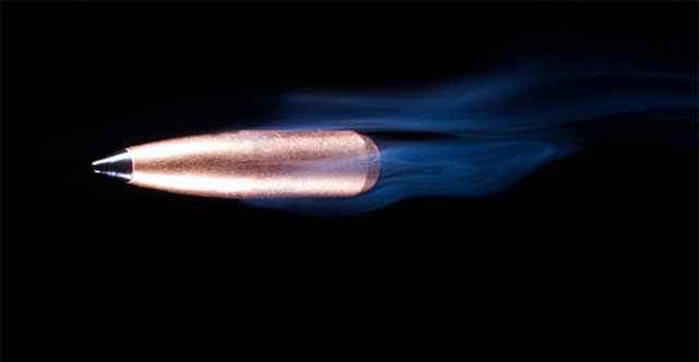 Phát triển vật liệu làm áo giáp chịu được tác động 5.400km/h