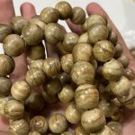 Cách phân biệt trầm hương thật, giả