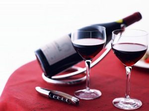 Muốn giữ dáng đẹp, hãy uống rượu vang!