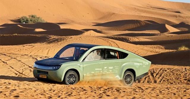 Xe năng lượng mặt trời chạy gần 1.000km không cần sạc