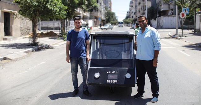 Cận cảnh xe năng lượng mặt trời tự chế đầu tiên của sinh viên Palestine